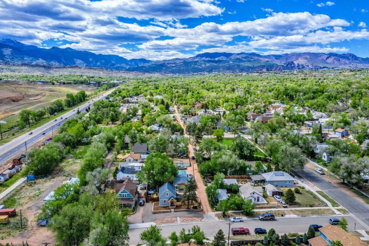 Villa The Vibrant Victorian Hot Tub & Fire Pit In Occ Colorado Springs Exterior foto